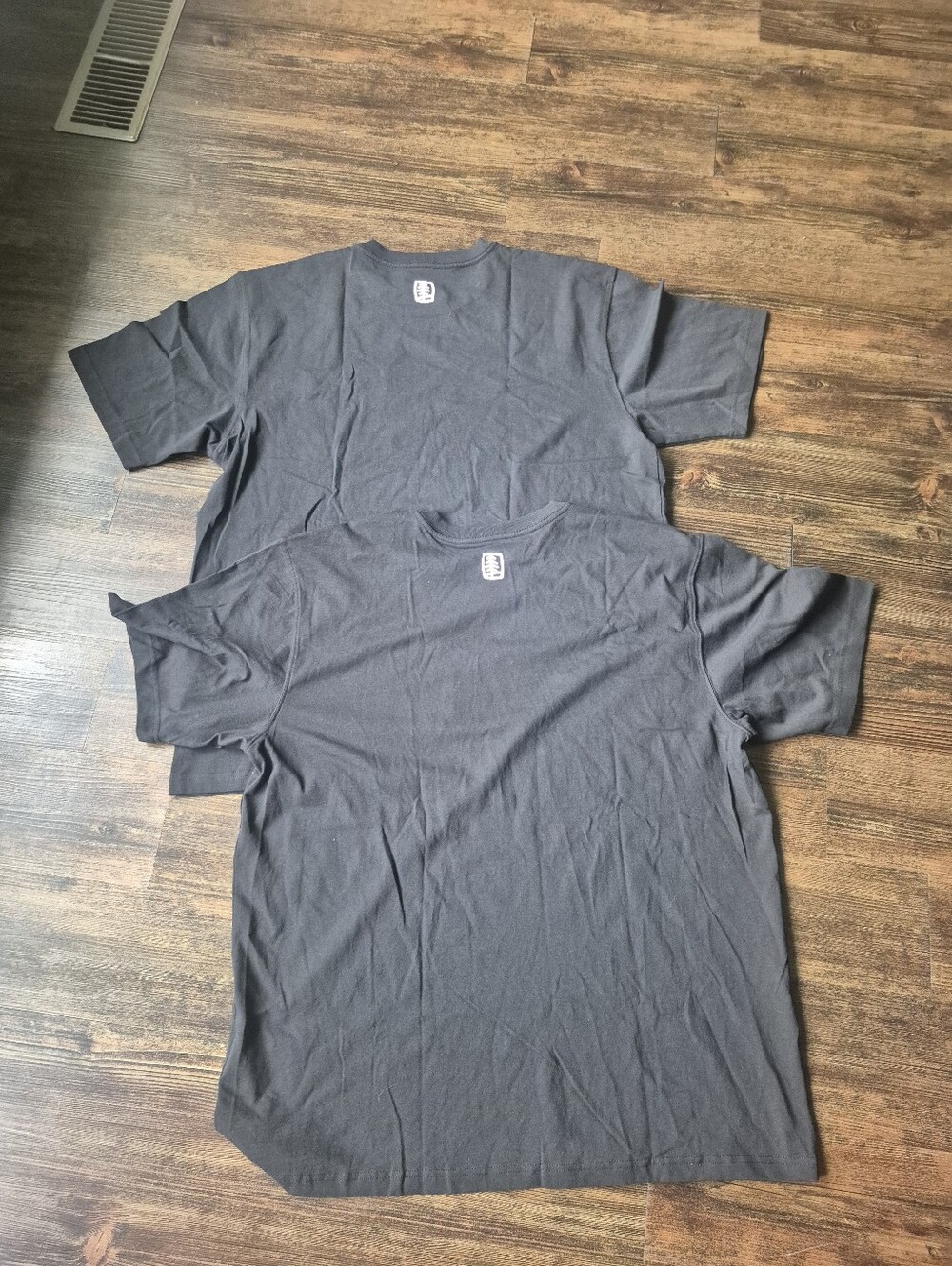 Carhartt Mens T- Shirts Black Size XL New - Picture 5 of 5
